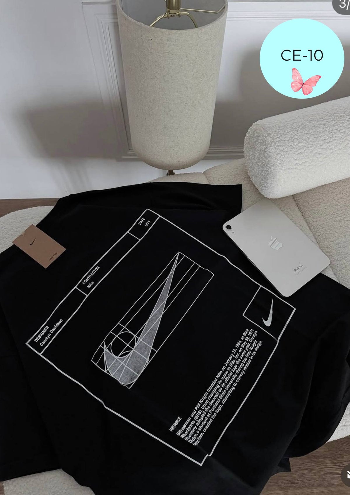CAMISETA CE-10 NEGRA